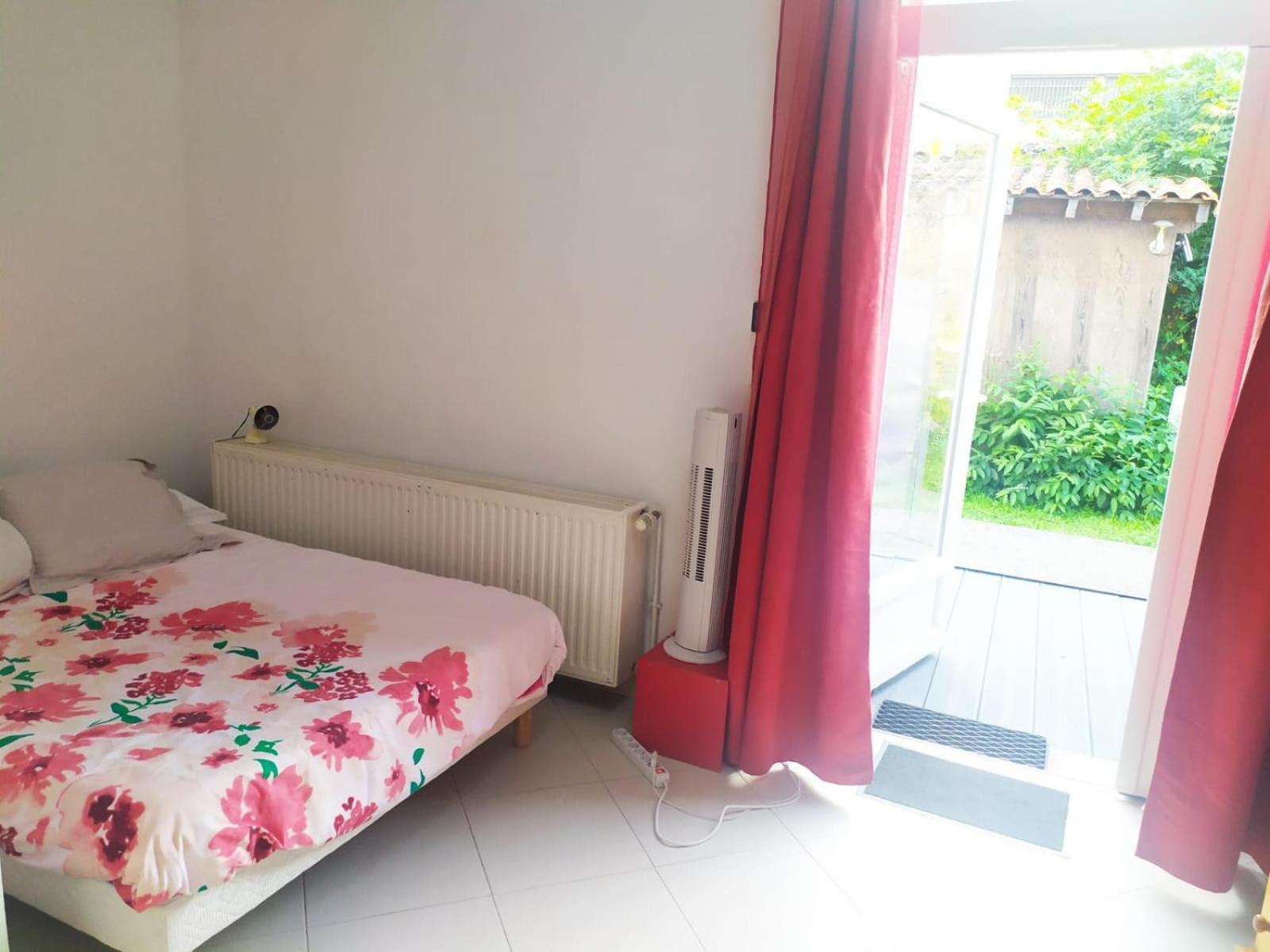 Les Bains Douches Aparthotel Périgueux Exteriör bild