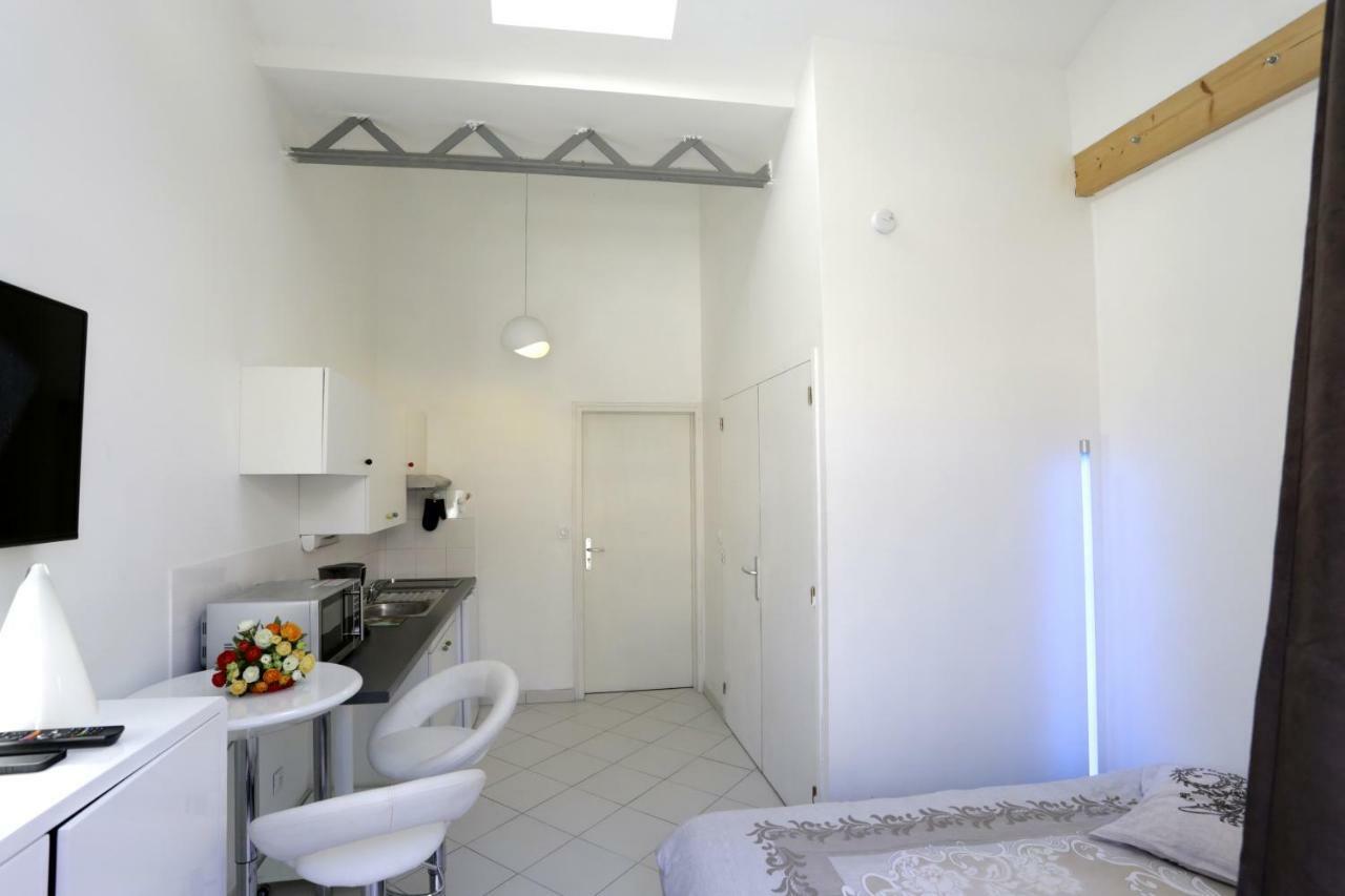 Les Bains Douches Aparthotel Périgueux Exteriör bild