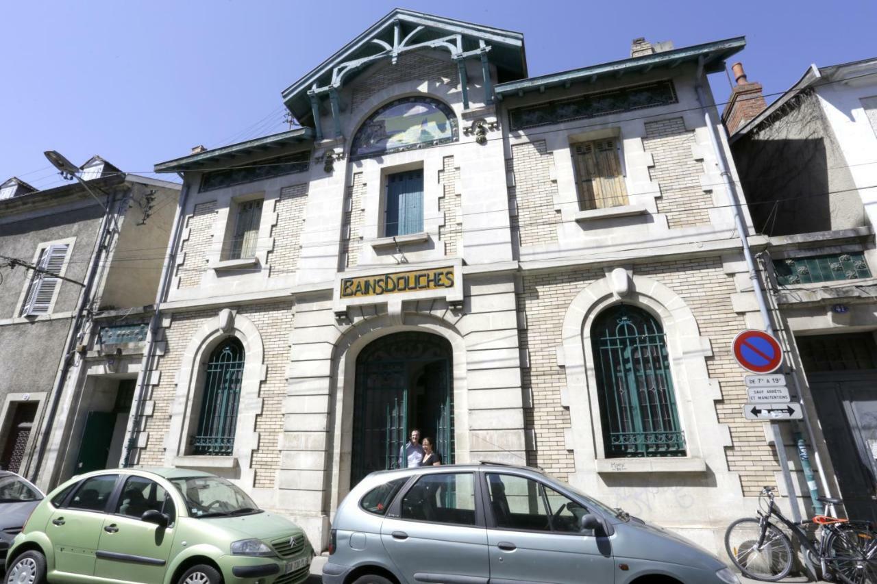 Les Bains Douches Aparthotel Périgueux Exteriör bild